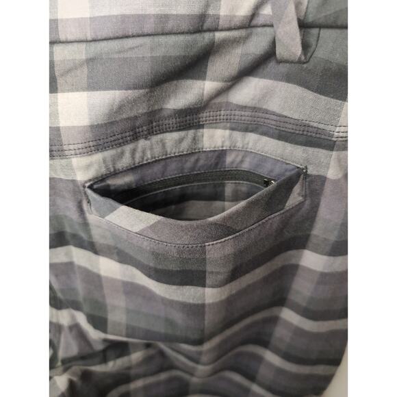 Lululemon Commission Plaid Shorts Golf Performance Casual Mens 36 - Picture 9 of 10